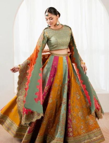 Aesthetic Captions for Lehenga